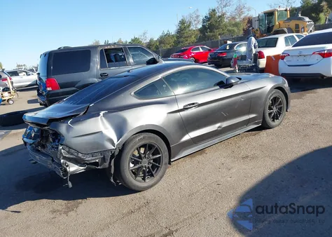 2019 Ford Mustang Ecoboost z USA, uszkodzony, nr VIN 1FA6P8TH7K5194902